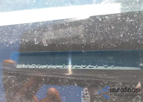 2005 Toyota Corolla Ce z USA, uszkodzony, nr VIN 1NXBR32EX5Z527094